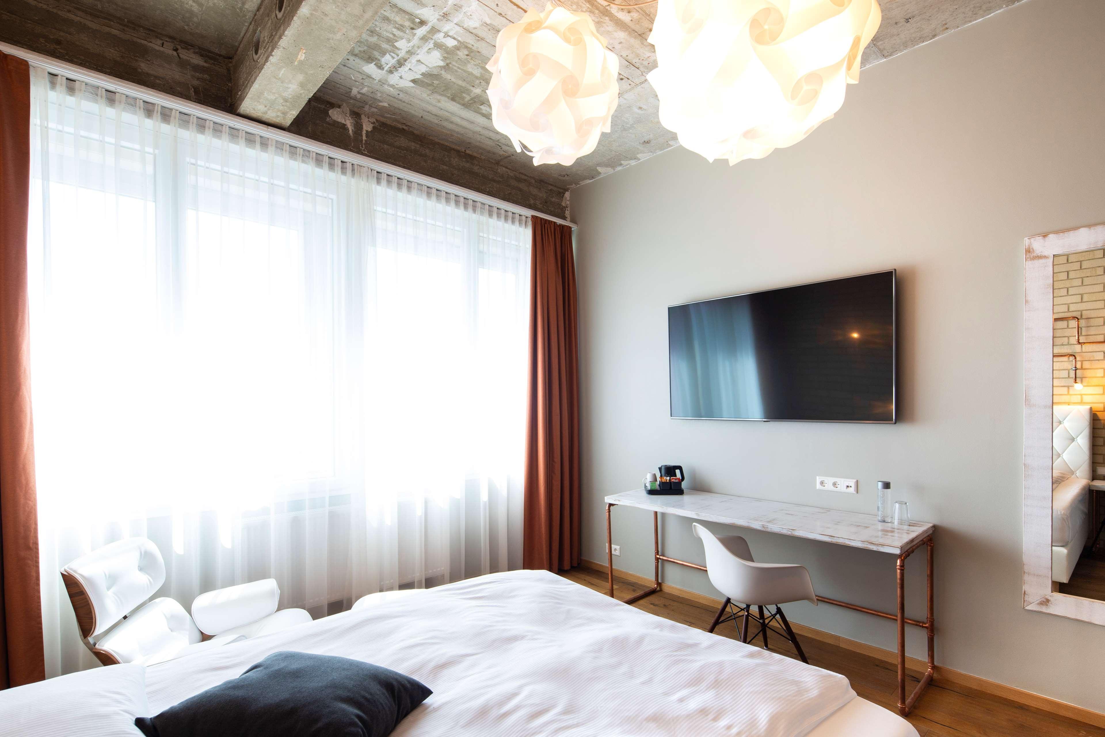 Loftstyle Hotel Eningen; Sure Hotel Collection By BW Eningen unter Achalm Exteriér fotografie